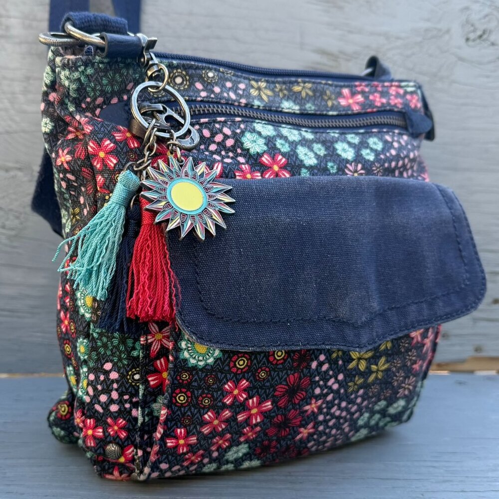 🌸Sakroots Artist Circle City Swing Pack - Navy Floral🌸